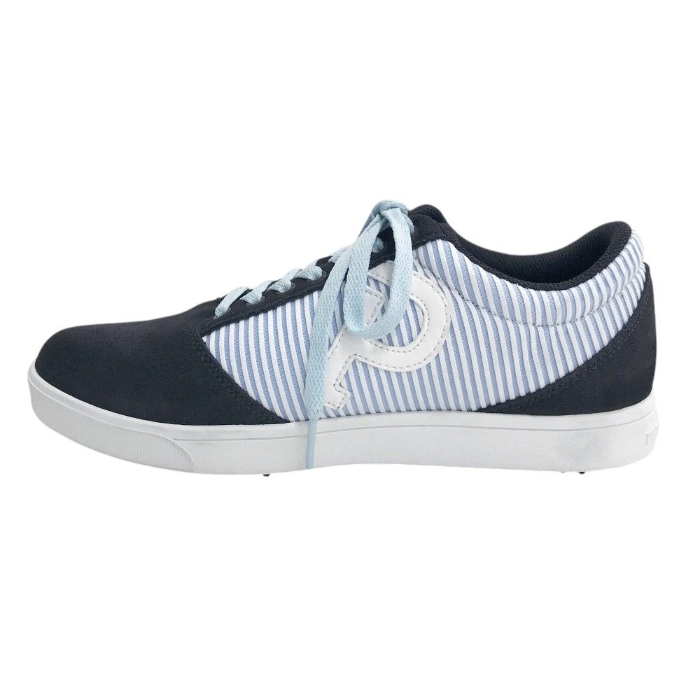 ゴルフシューズ