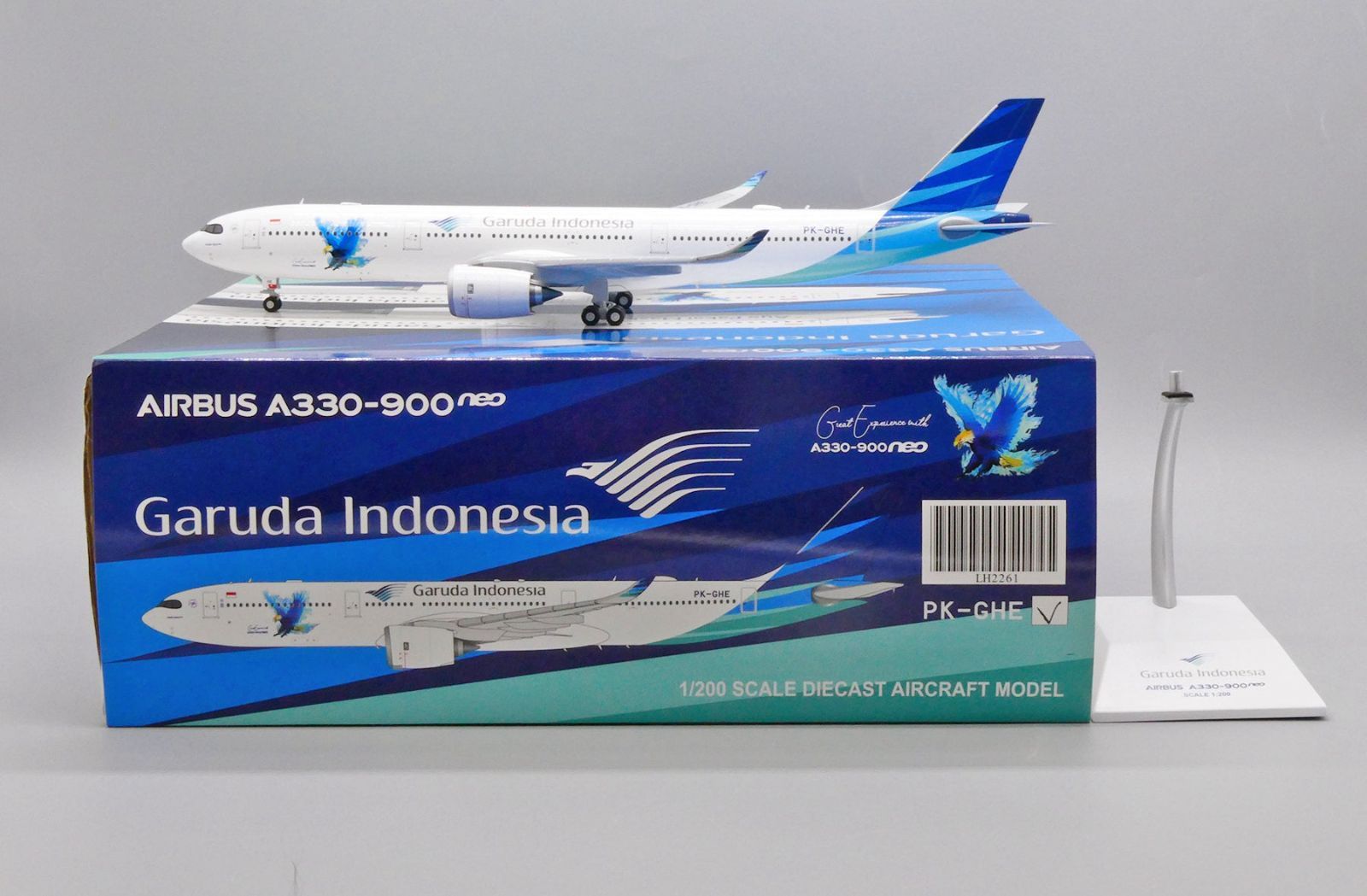 ガルーダインドネシア航空 A330-900 PK-GHE 1/200 - starrvybzonline.comホビー・楽器・アート