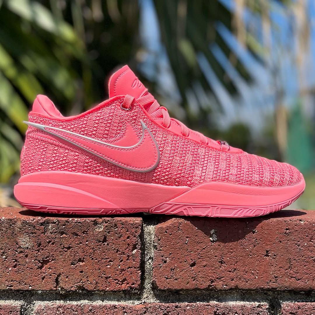 NIKE LEBRON XX 'PINK DIAMOND' ナイキ レブロン 20 【MEN'S