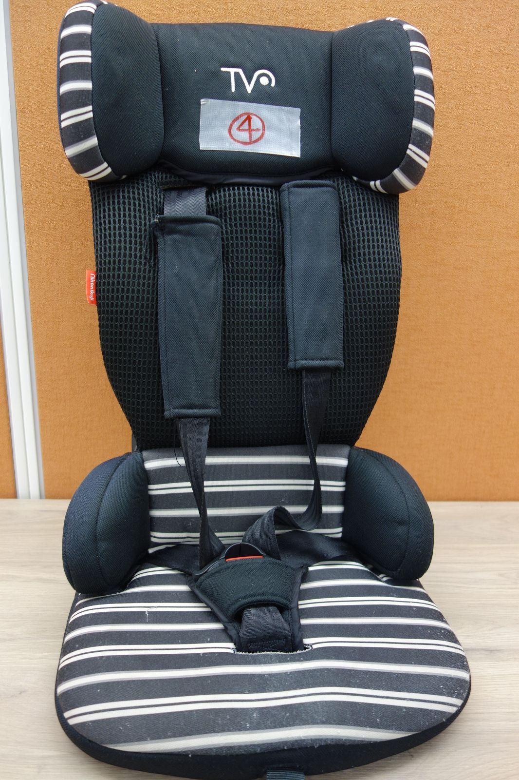 極美品 日本育児 チャイルドシート ECプラス トラベルベスト レッド