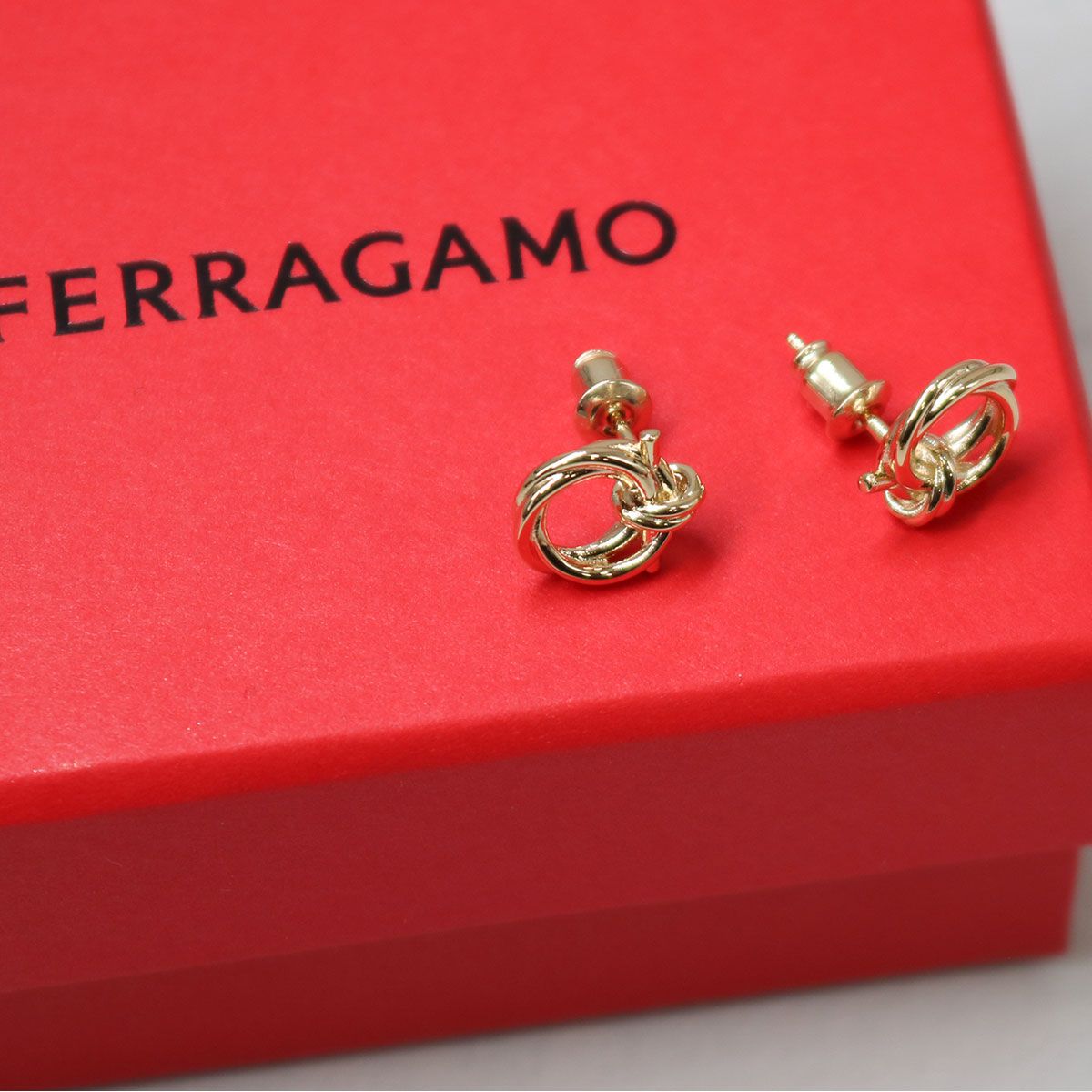 □SALVATORE FERRAGAMO サルヴァトーレ フェラガモ 765593 ガンチーニ