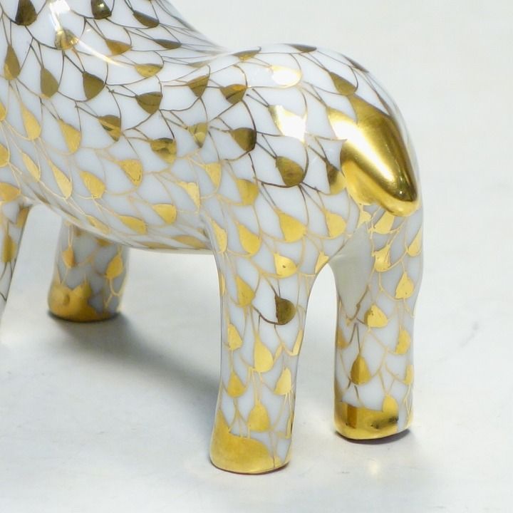 HEREND ゾディアック 十二支フィギュリン 金 2015年