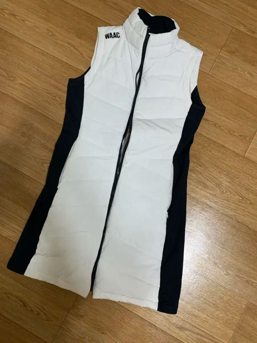 WAAC レディース グースダウン ベスト サイズ1 55 ほぼ
