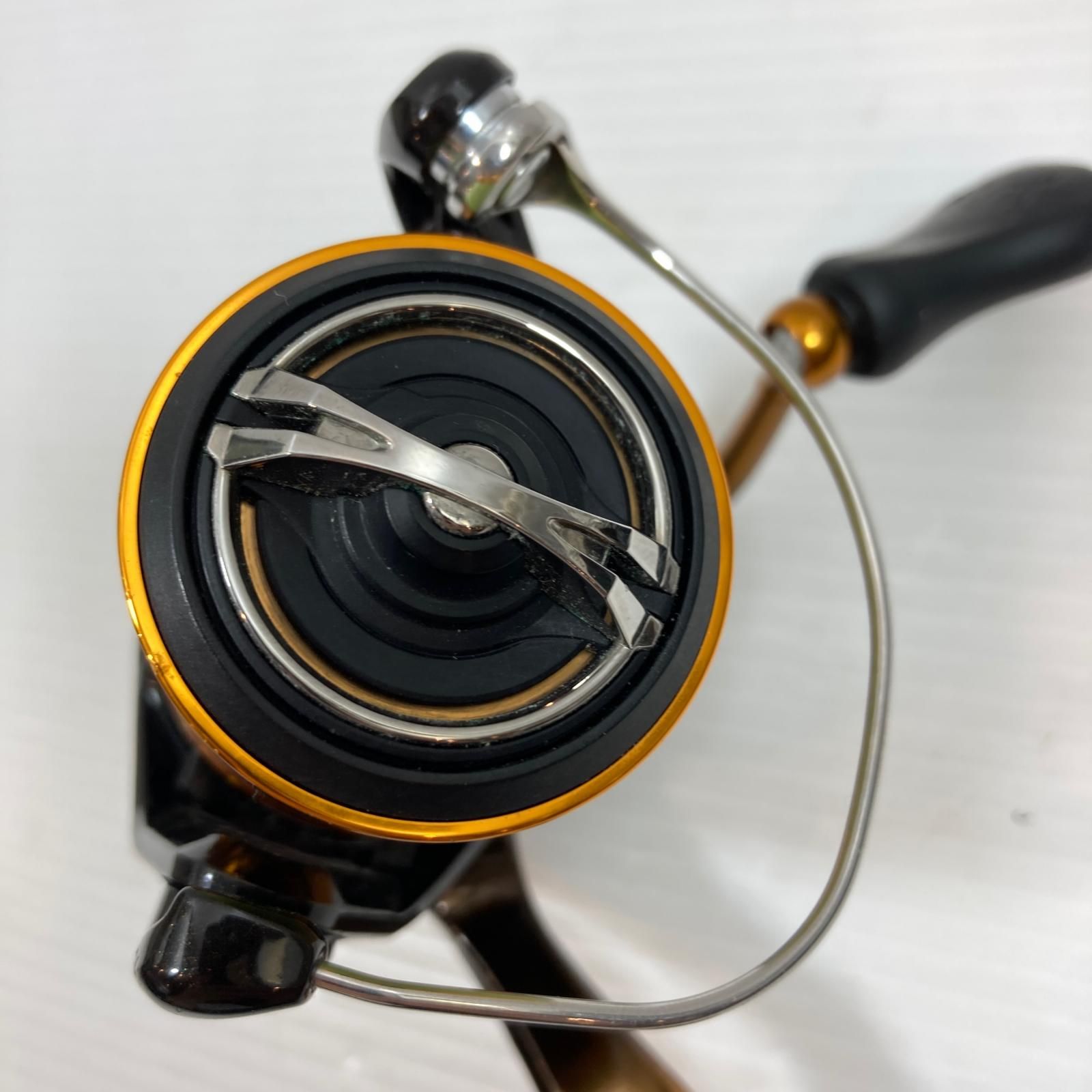 ττSHIMANO シマノ スピニングリール 18ソアレBB C2000SSHG 03938