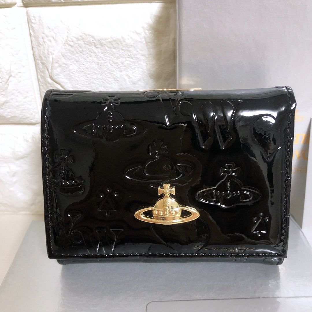 1点再入荷 ️ショッパー付 Vivienne Westwood エナメル 黒 財布