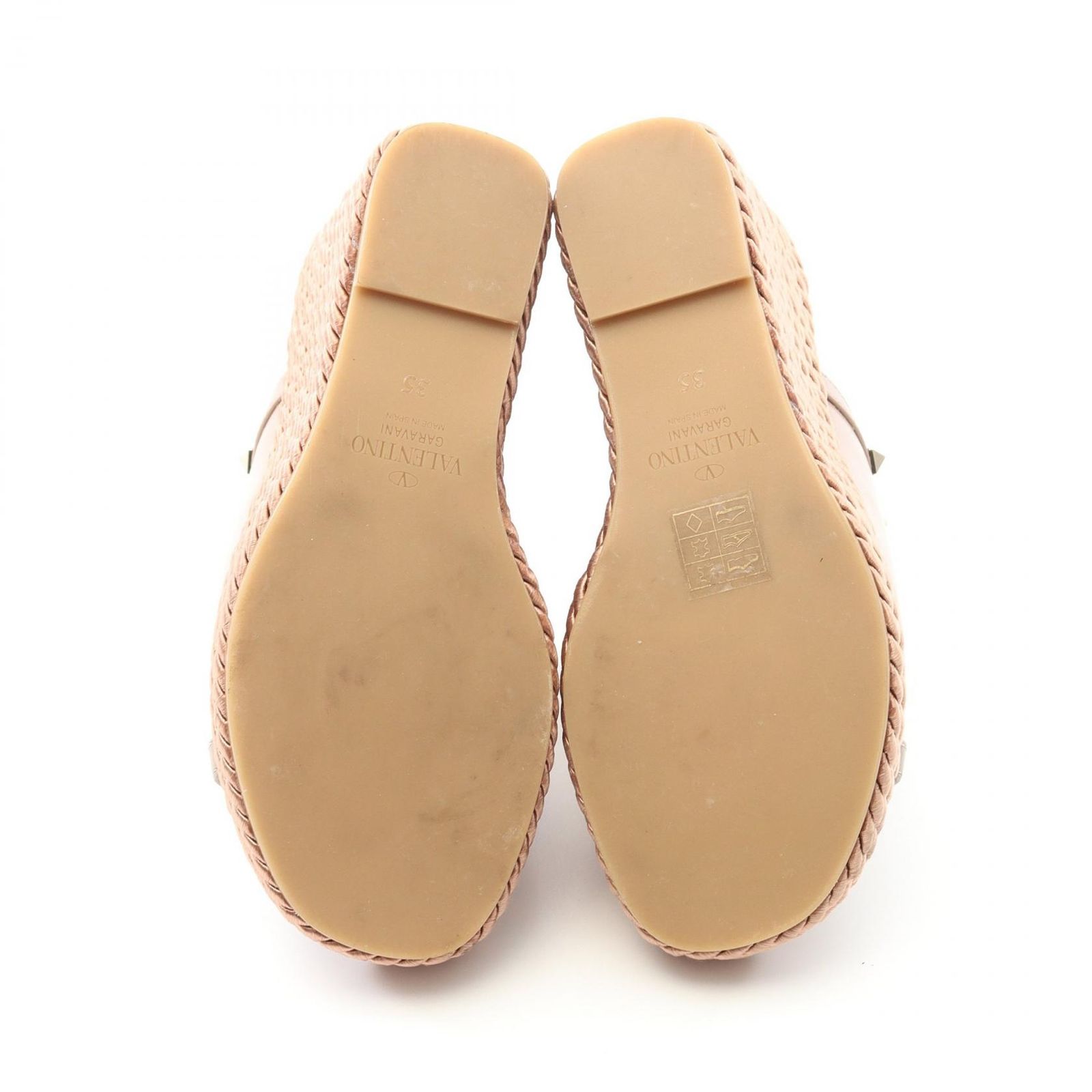 Valentino スタッズ付きベージュサンダル ヴァレンチノ Valentino サンダル ロックスタッズ ピンク