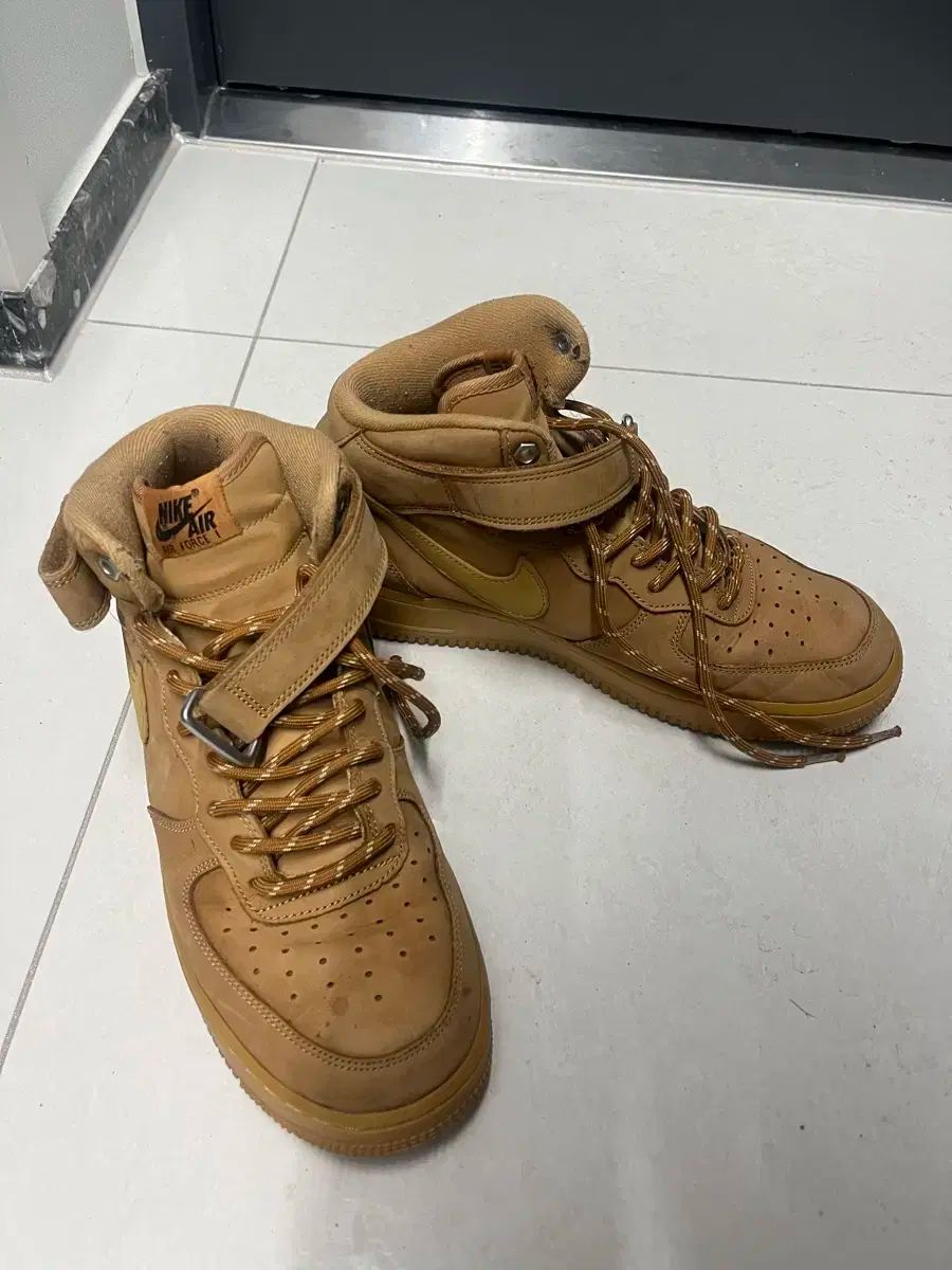 NIKE(ナイキ) エア フォース 1 ブラウン ミッド 270