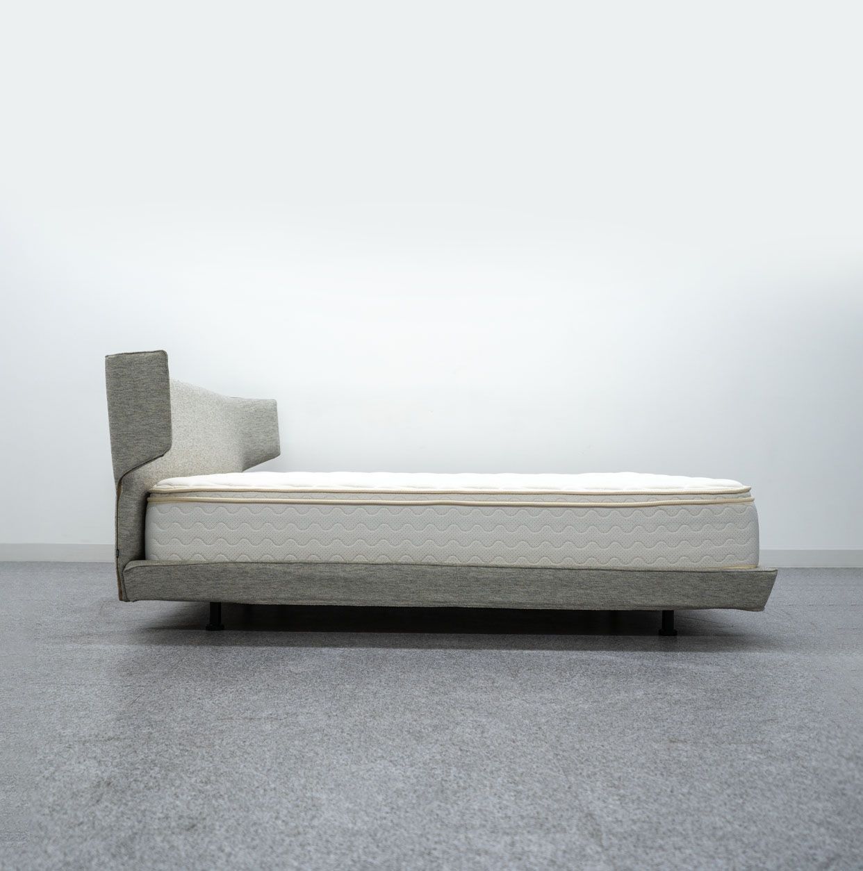 セミダブル】Slib すのこローベッド(ボンネルマットレス付き)153030