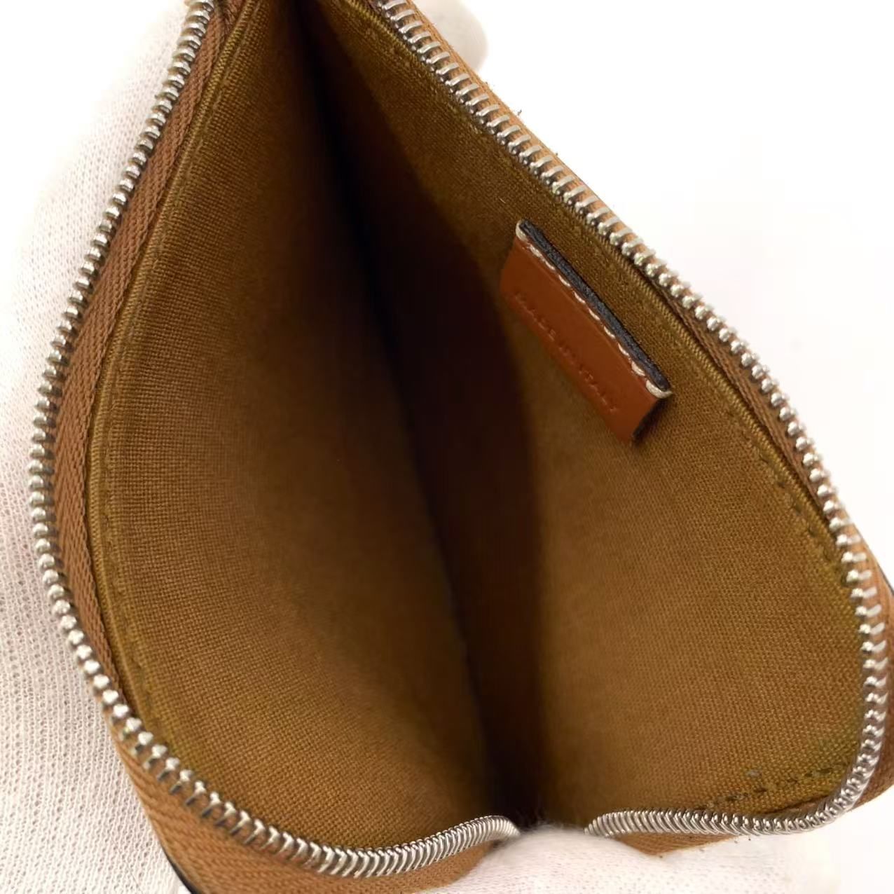 パース付きジップド