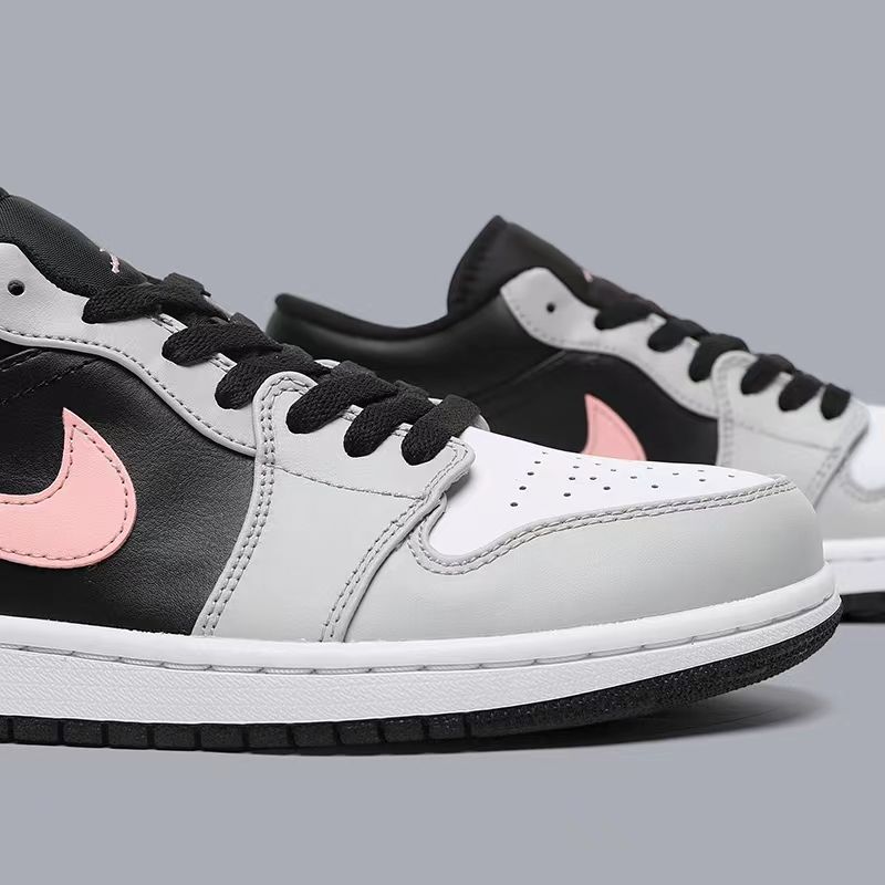 NIKE (ナイキ) AIR JORDAN 1 LOW エアジョーダン1 ローカット スニーカー グレー/ピンク US9/27cm 553558-062  - メルカリ