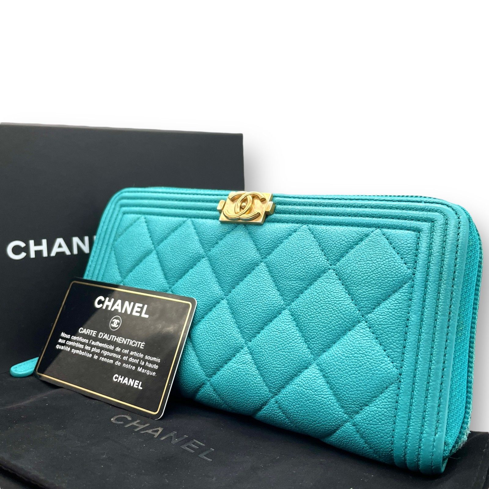 CHANEL シャネル マトラッセ キャビアスキン 長財布 CHANEL（シャネル） マトラッセ ラウンドファスナー 長財布 キャビア