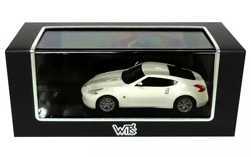 ミニカー NISSAN FAIRLADY Z-L (WHITE) No.8211W Kyosho 1/18 Nissan Fairlady Z-L white Diecast Vintage model