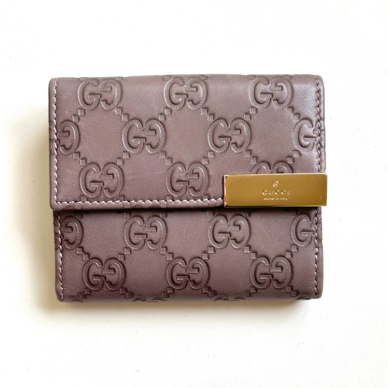 グッチ GUCCI 二つ折り財布 グッチシマ 美品 - メルカリ