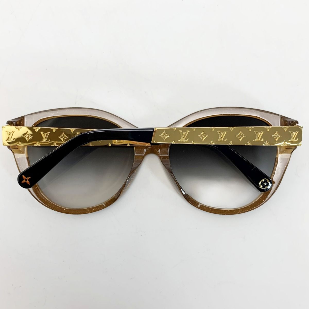 メタルフレーム