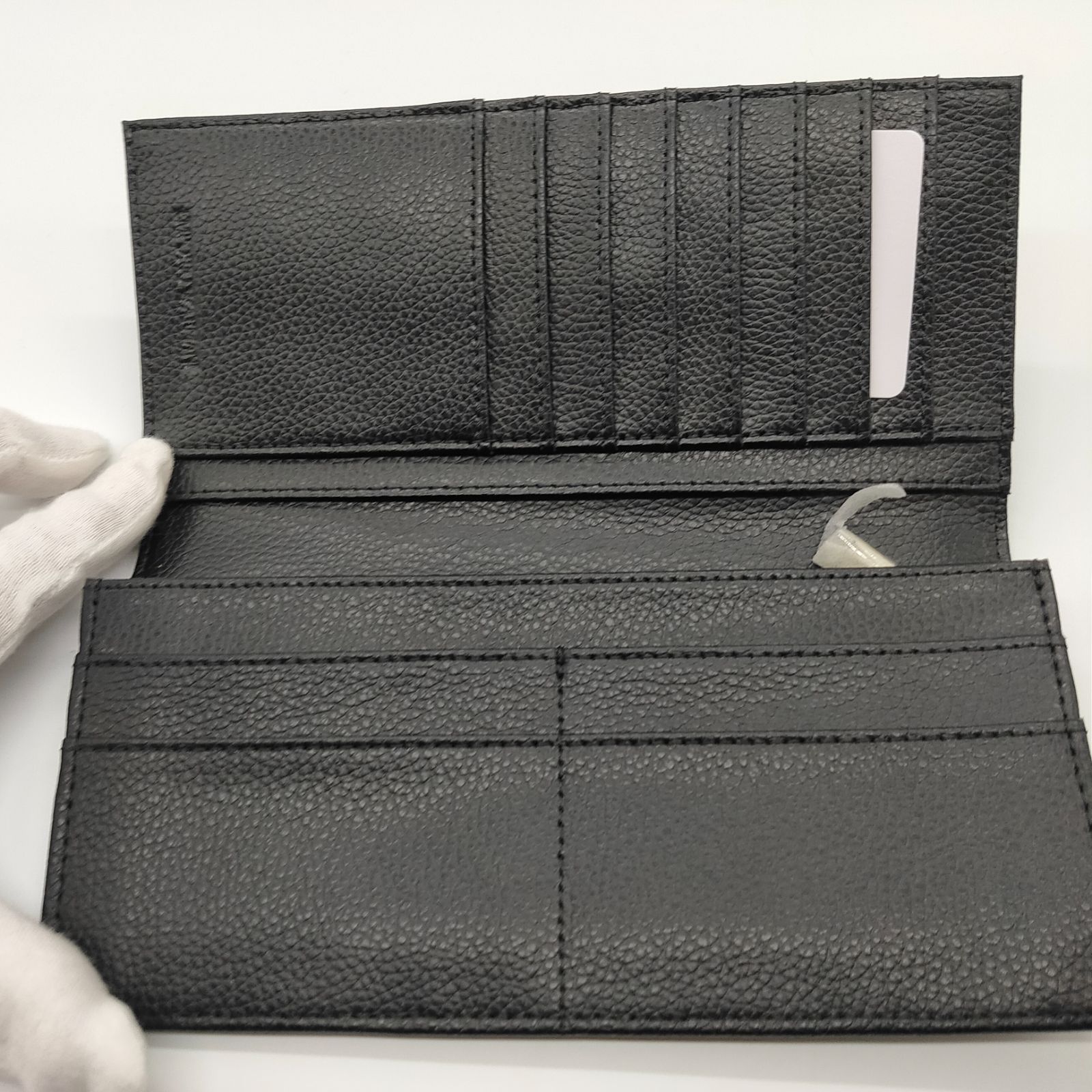 エンポリオアルマーニ レザー ラウンドファスナー 長財布 ウォレット