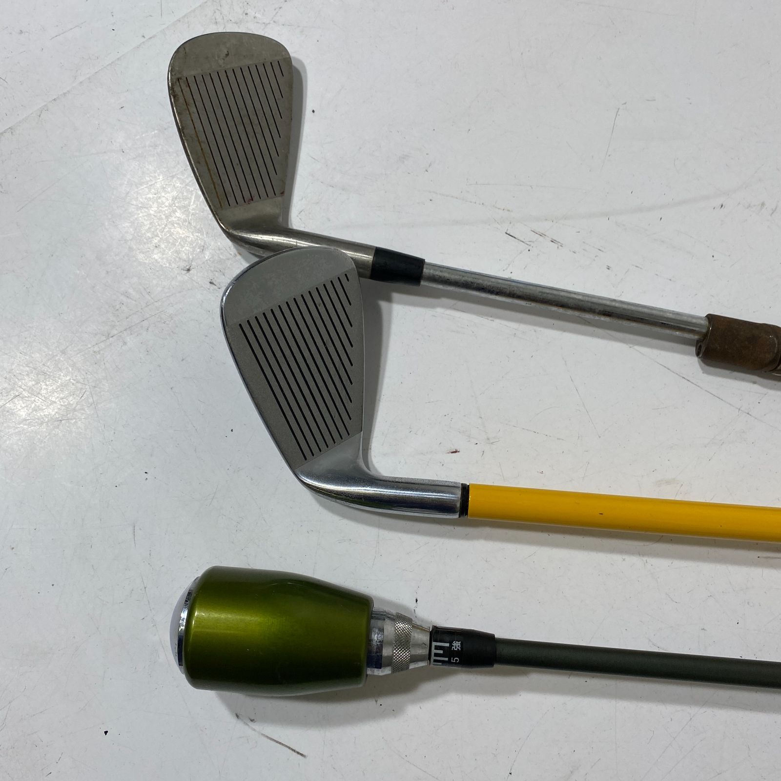 ゴルフ 練習器具 3点まとめ MOMENTUSGOLF / MEDICUS 折れる