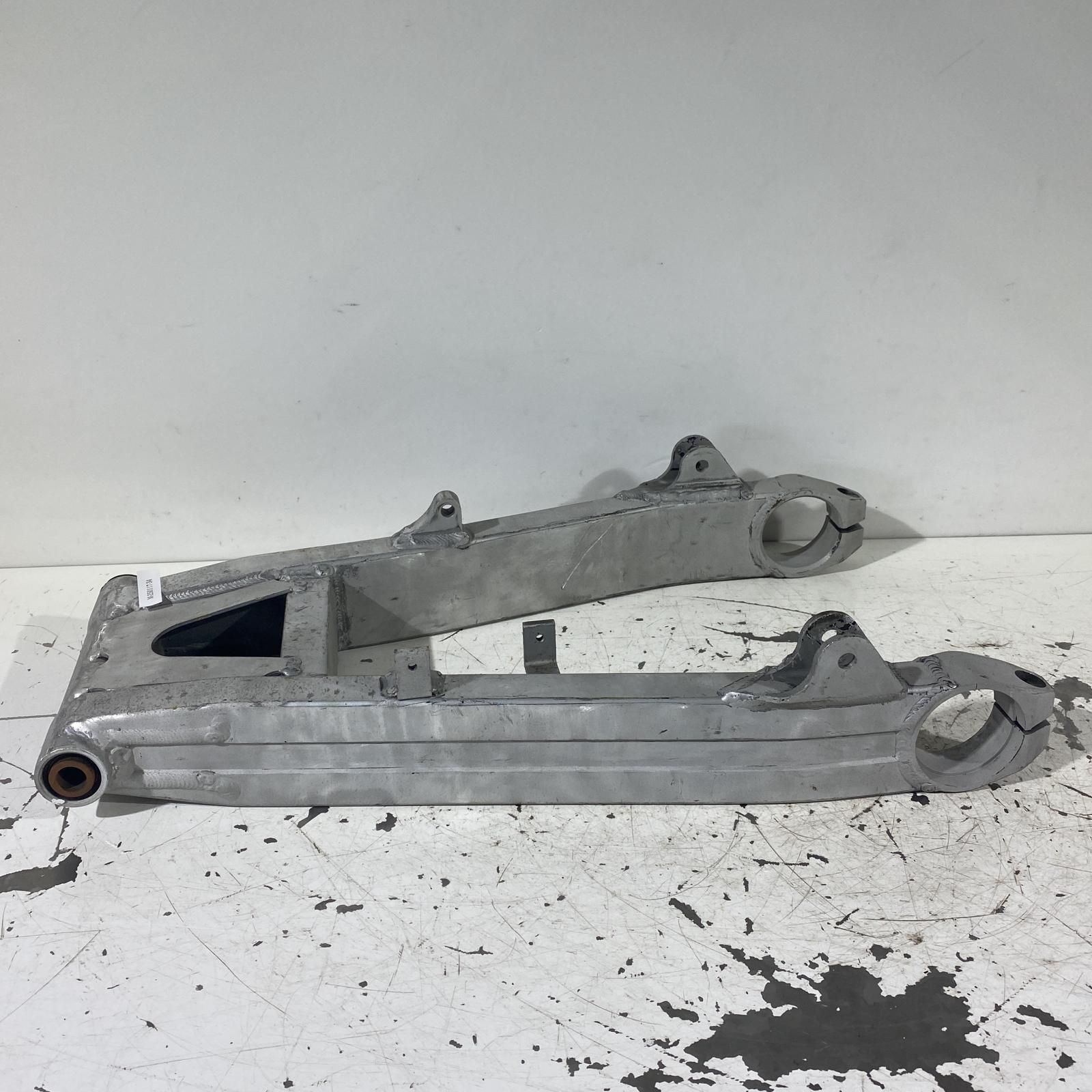 KAWASAKI ゼファー400 スイングアーム カワサキ