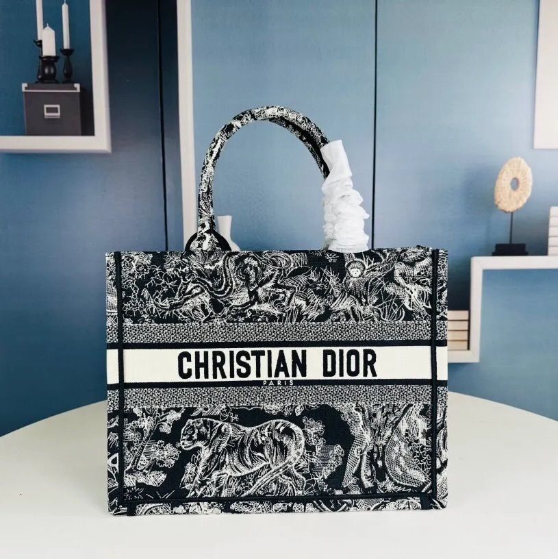 極美品 Dior Book Tote トートバッグ ミディアム - メルカリ