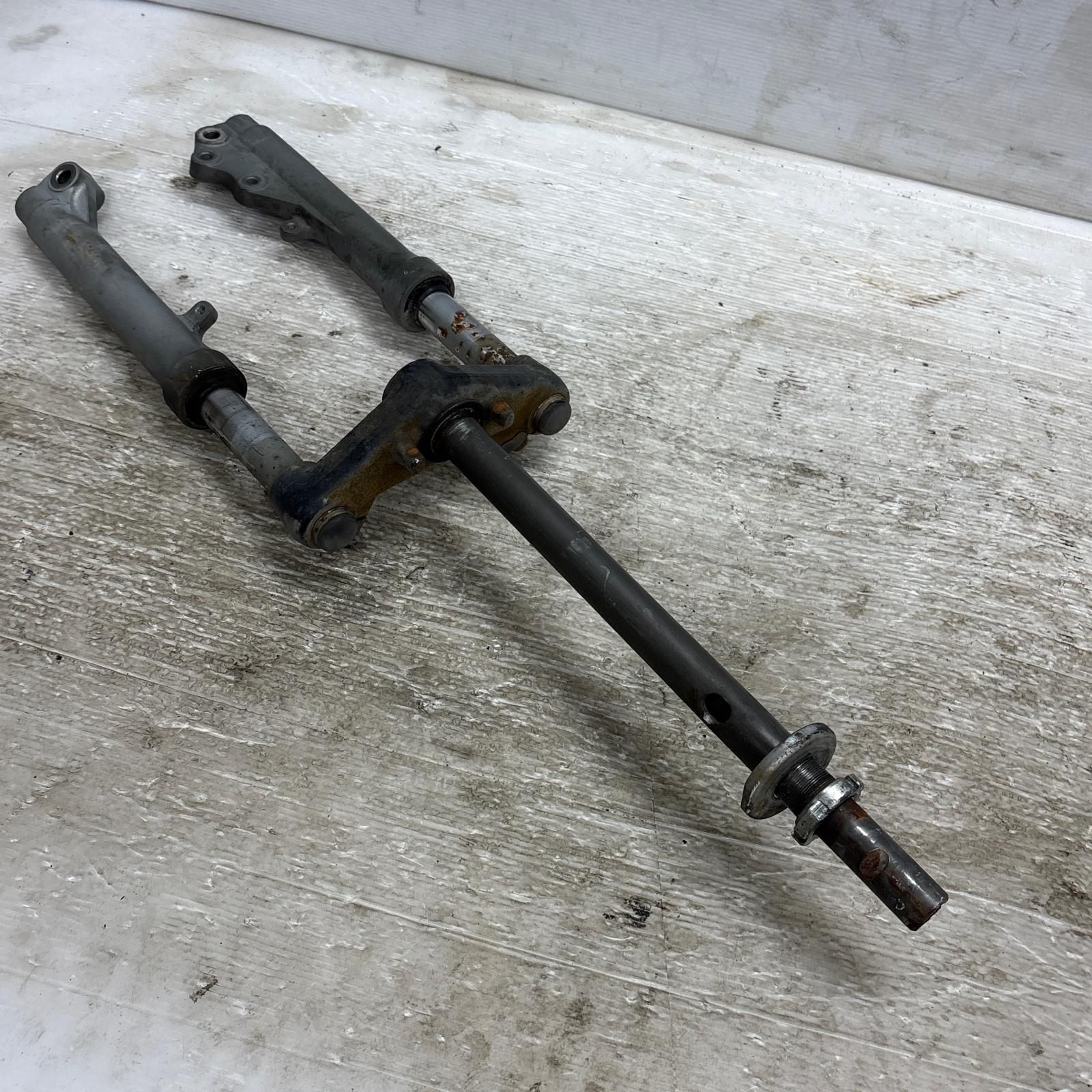 YAMAHA アクシス50 3VP フロントフォーク ヤマハ