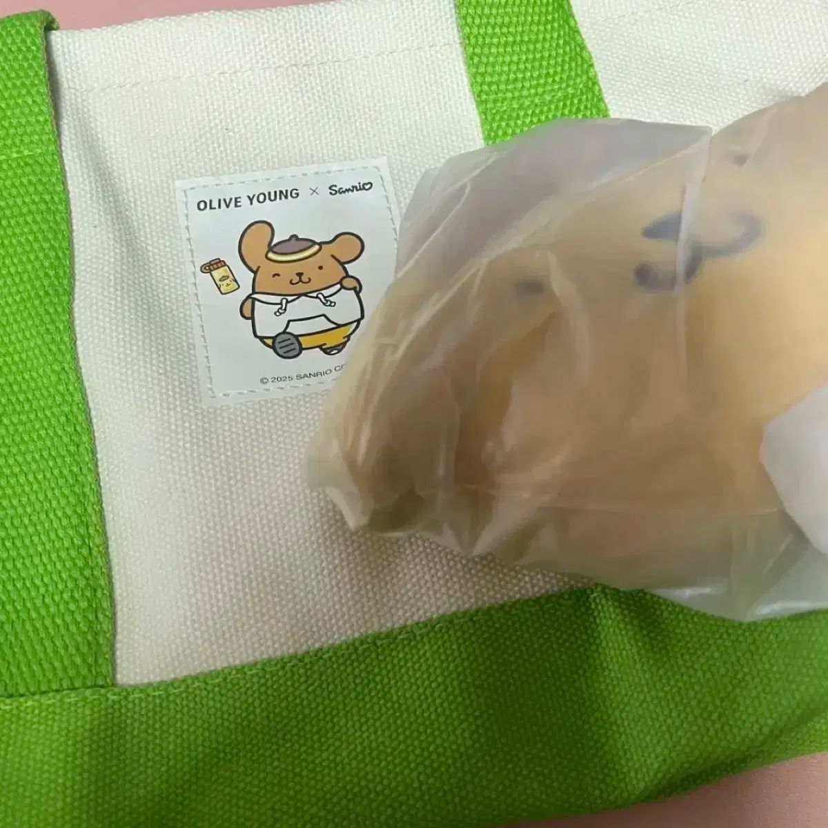 オリーブヤング Sanrio サンリオ ドットバッグ ポムポムプリン