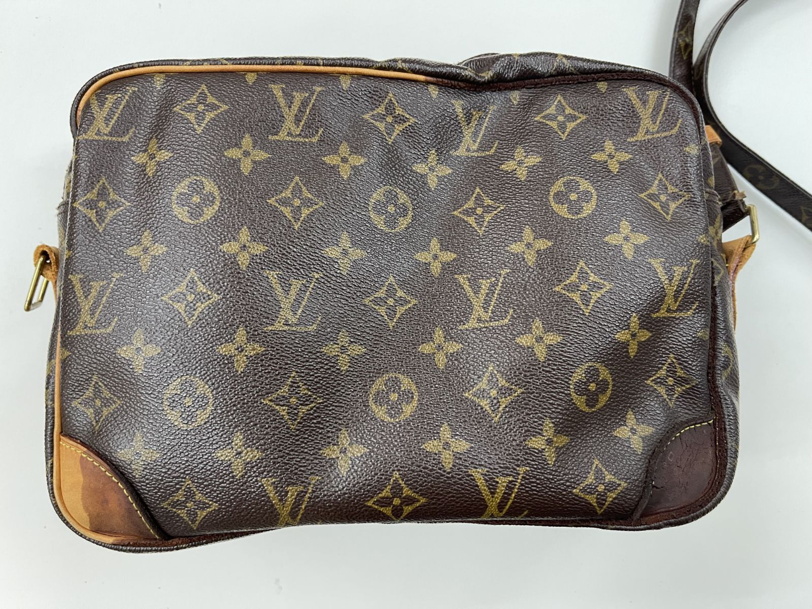 LOUIS VUITTON ルイヴィトン モノグラム ナイル ショルダーバッグ 訳