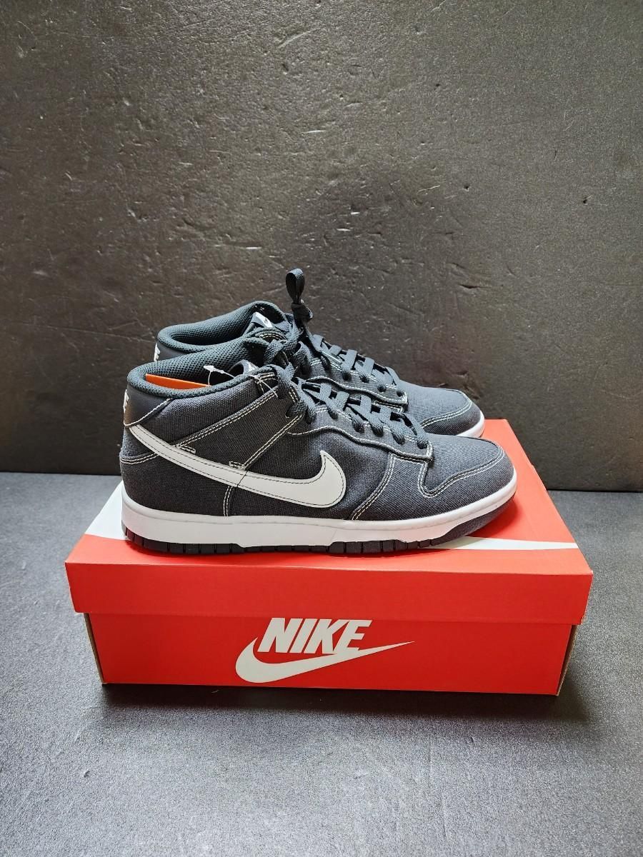 【雷市場（ポンジャン）商品韓国直送】新品 270 NIKE(ナイキ) スニーカー (定価 139 (千ウォン)