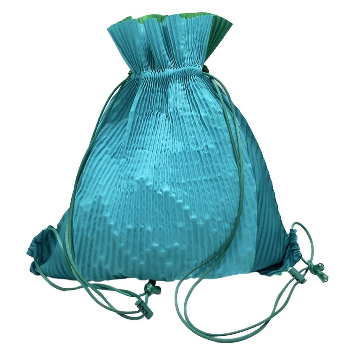 me(ミー/イッセイミヤケ) リュックサック - me ISSEY MIYAKE ミー