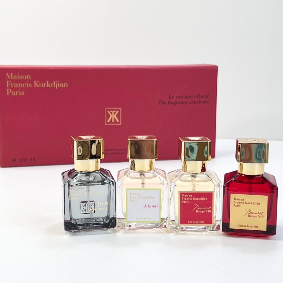 Maison Francis Kurkdjian メゾンフランシスクルジャンのコンビネーションセット30ml 4 本