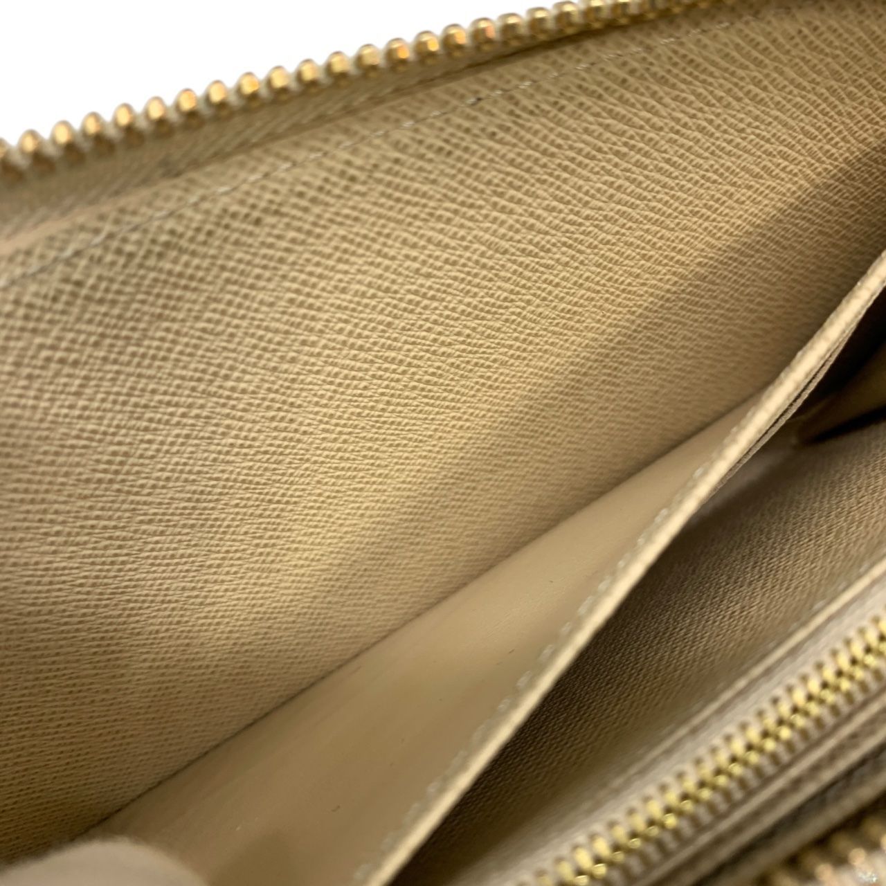 ブロン ラウンド