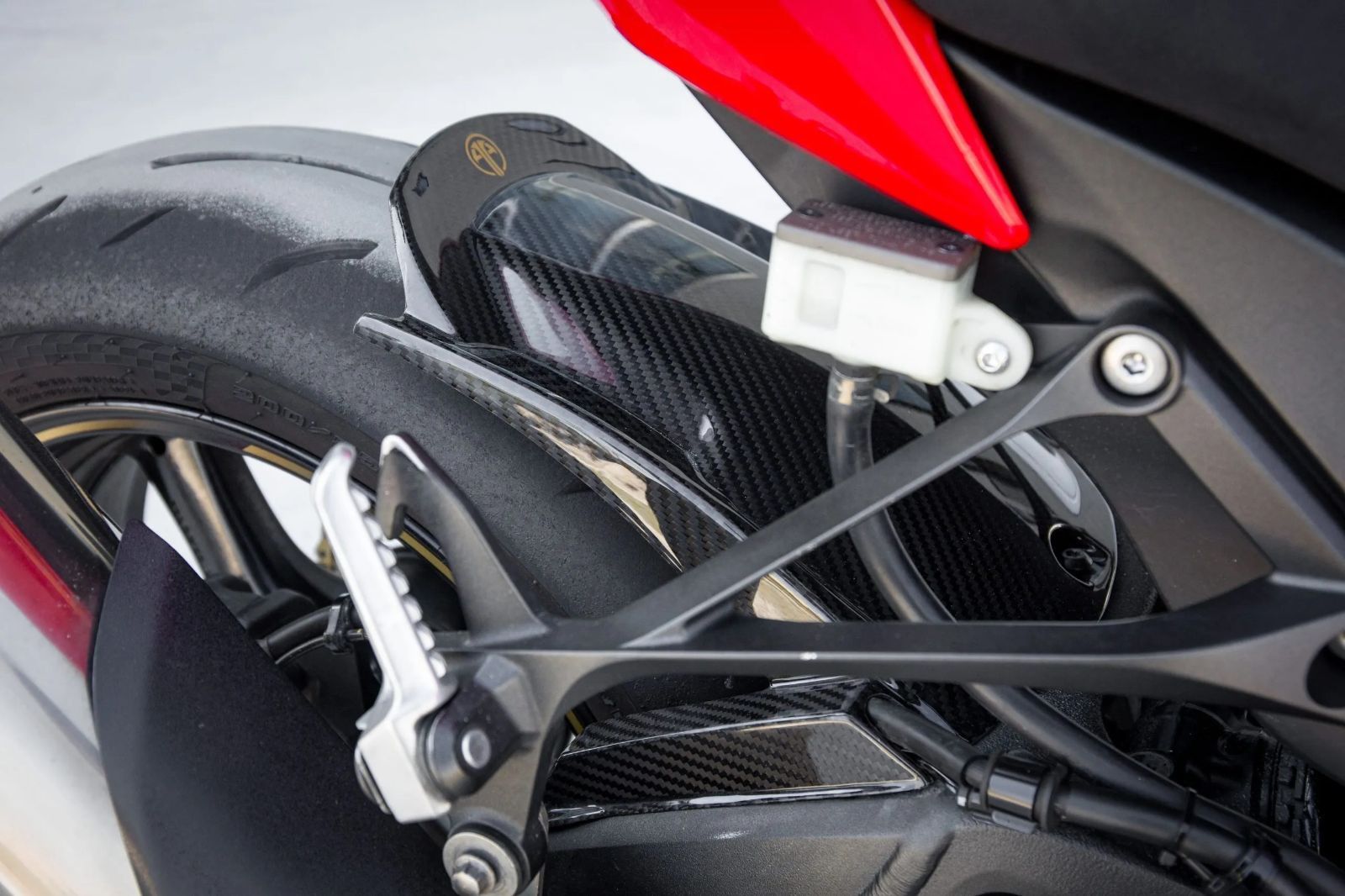 専用 ARMASPEED ZX-10R リアフェンダー