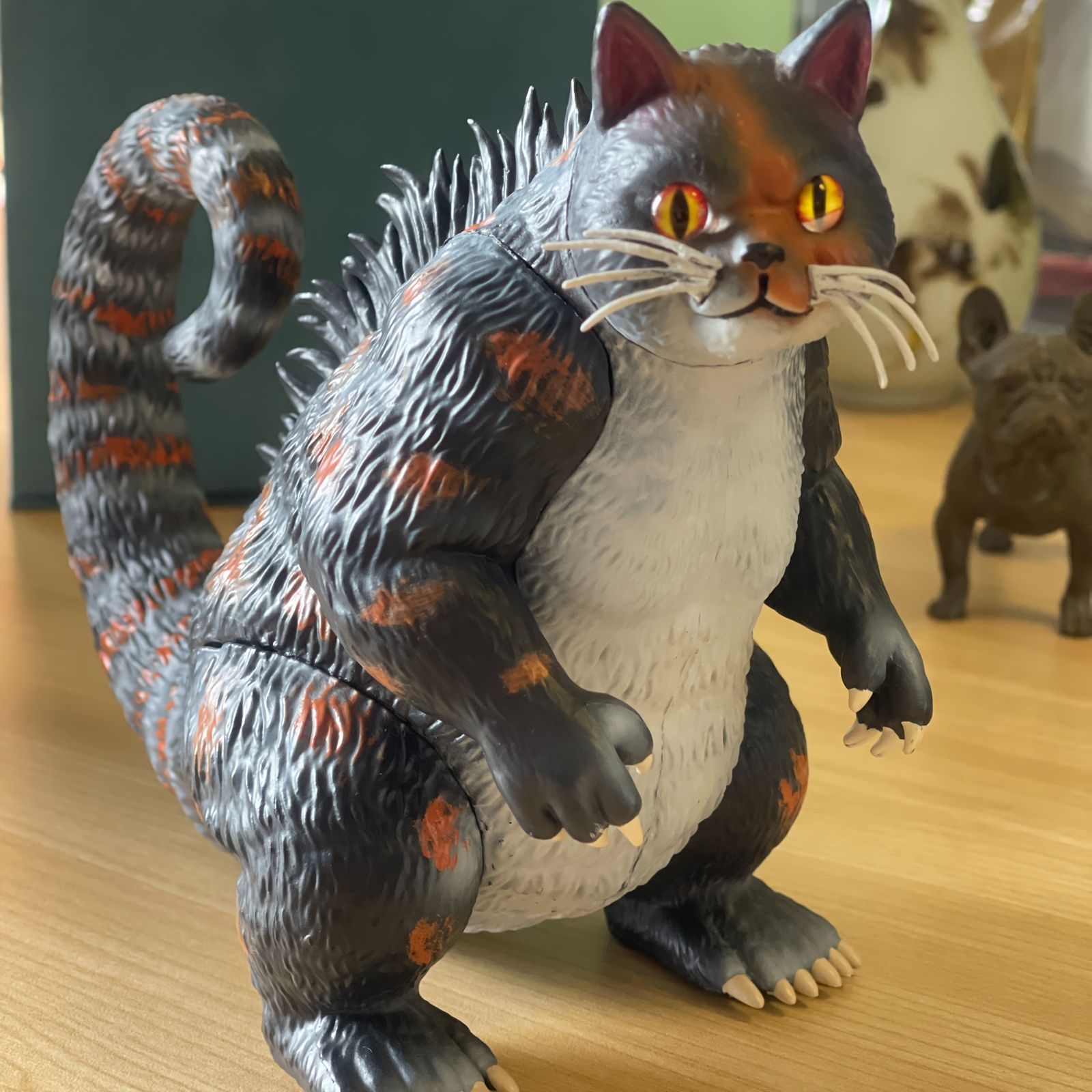 フィギュア 動物 怪獣のような猫 おもしろい 置物 14cm 化物 ネコ ねこ