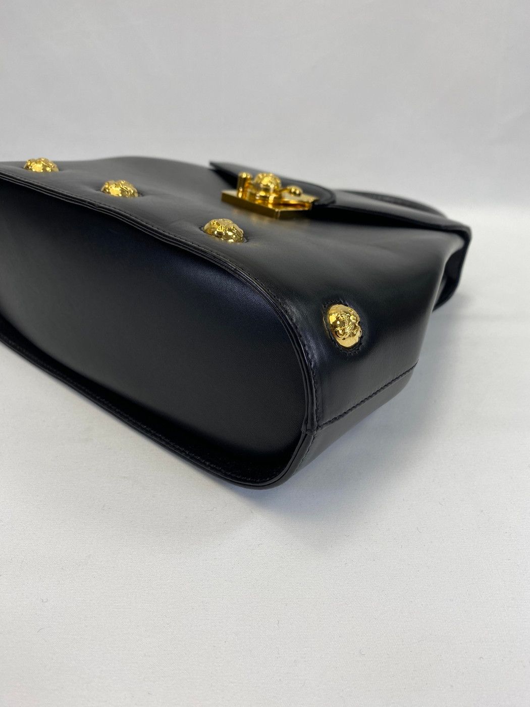 新品保管✨フェラガモ ferragamo バッグチャーム レザー ロゴ ゴールド 楽天市場】フェラガモ バックチャームの通販