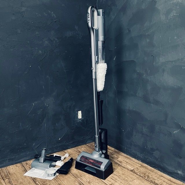 アイリスオーヤマ 充電式サイクロンスティッククリーナー 【中古】SCD 