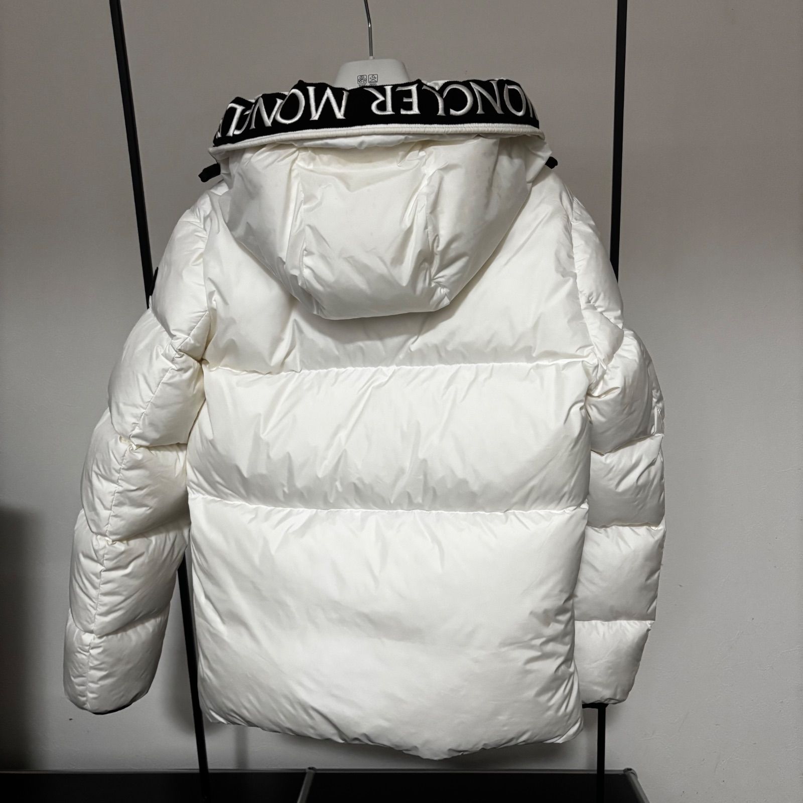 モンクレール☆MONTCLA(モンクラ)フーデッドダウン☆ホワイト☆1☆国内