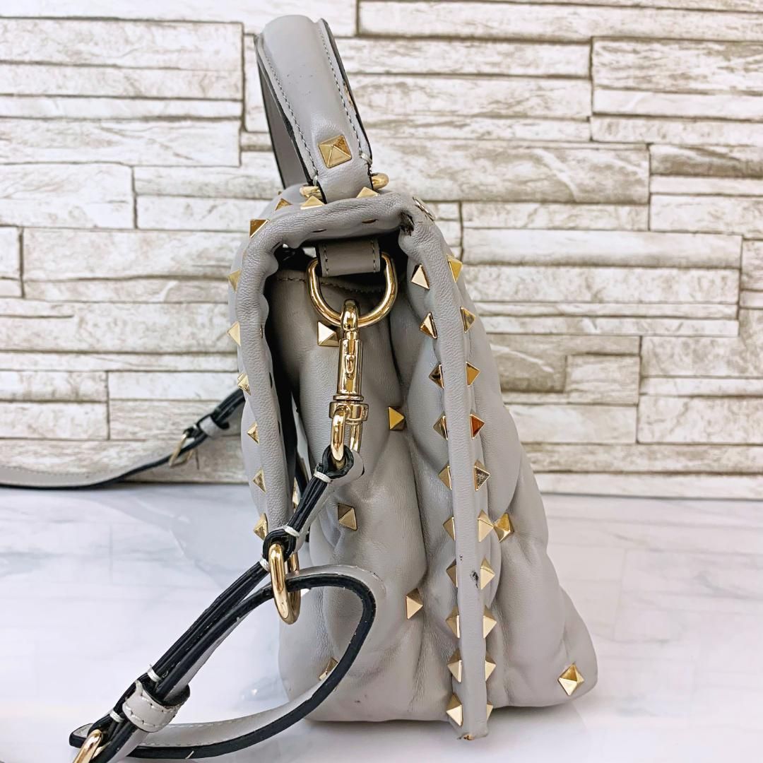 ハンドバッグ VALENTINO