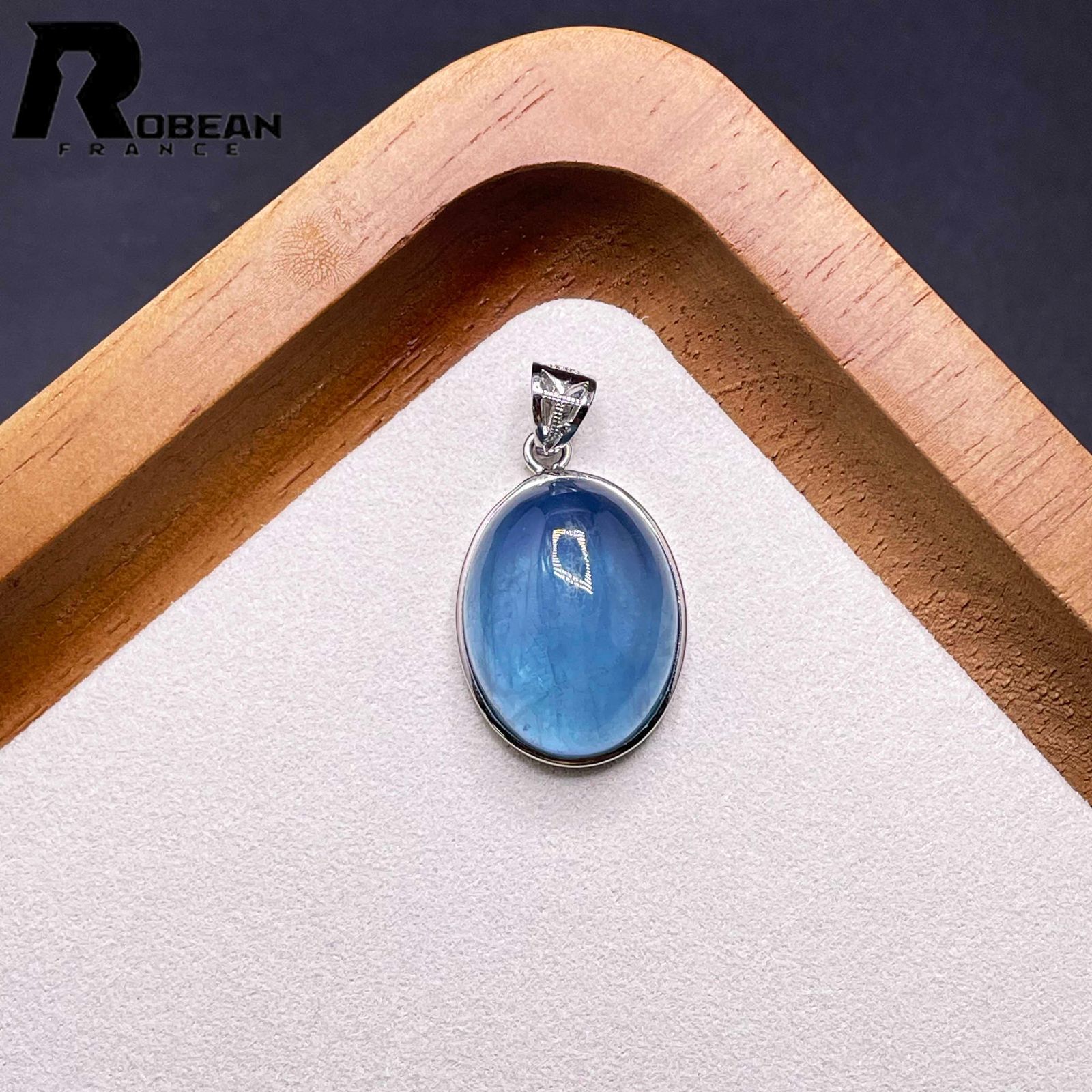 10%OFFクーポン 上級EU製 定価9万円 ROBEAN ブルーアクアマリン 925銀ペンダント パワーストーン アクセサリー天然石 お守り プレゼント1 21.8*16.8*10.2mm M1007621