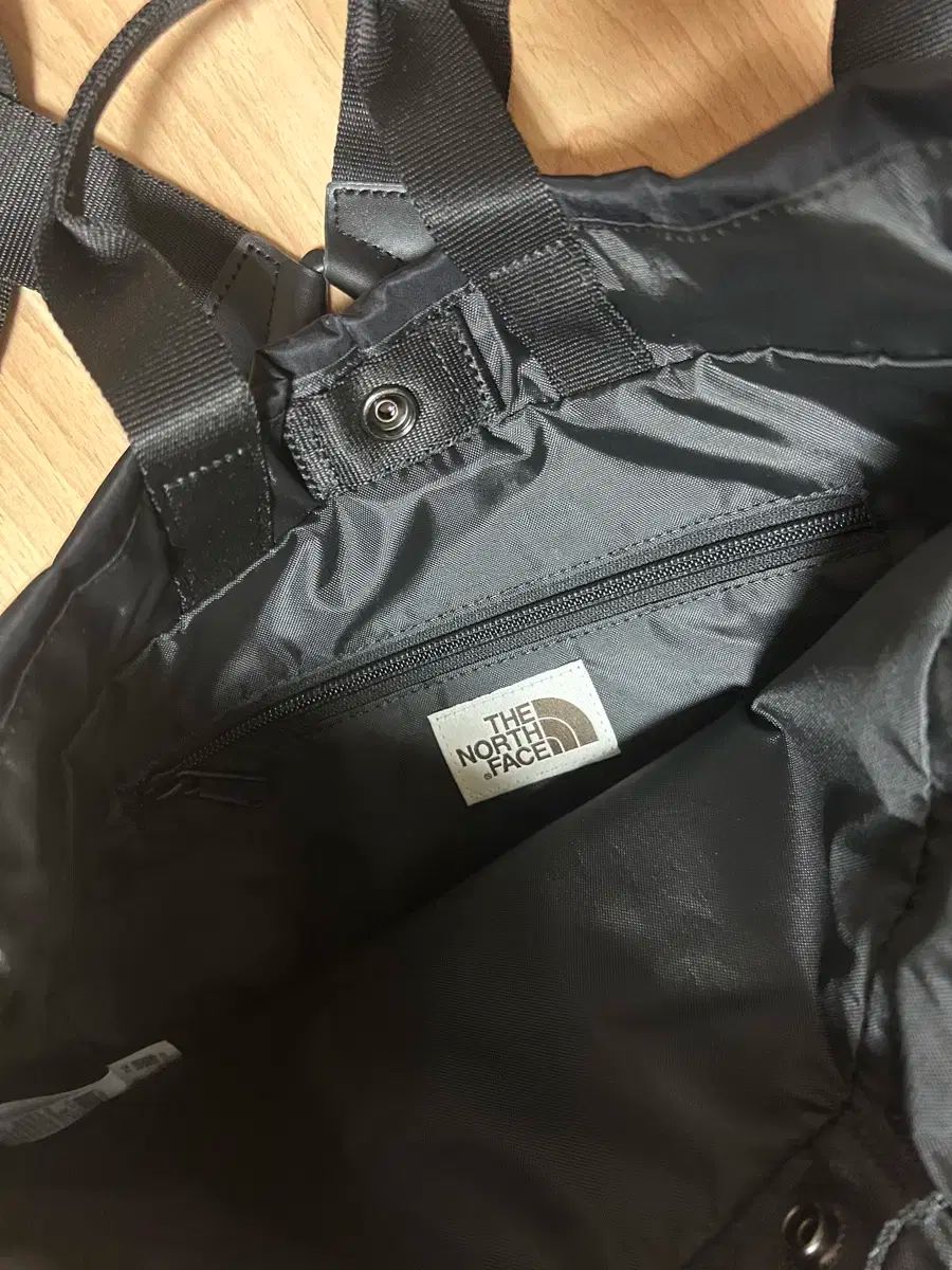 未使用 METIER LONDON トラベルケース ポーチ - メルカリ