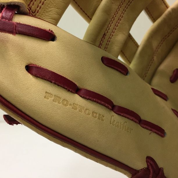 中古品 ウィルソン Wilson ウィルソンベア 軟式 外野手用グローブ 7115