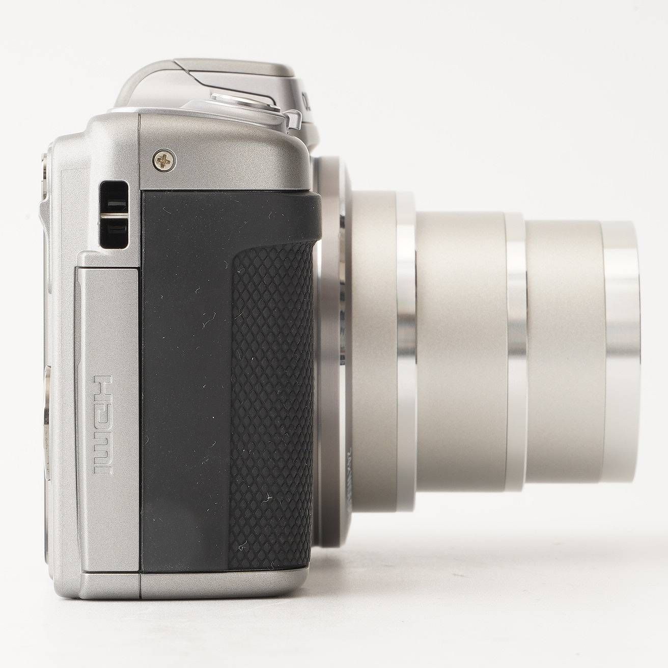 オリンパス Olympus STYLUS SZ-15 24倍 シルバー 【公式通販】