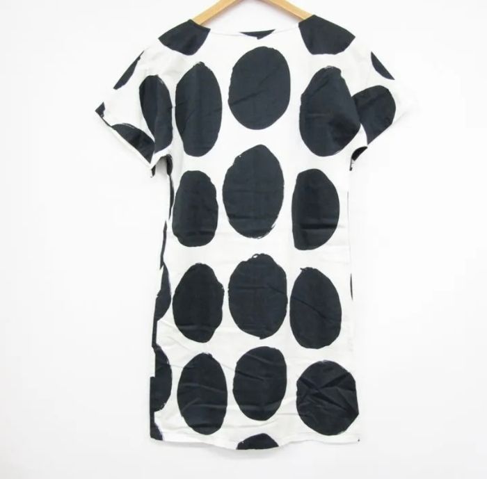マリメッコ marimekko ワンピース 半袖 ひざ丈 ドット コットン