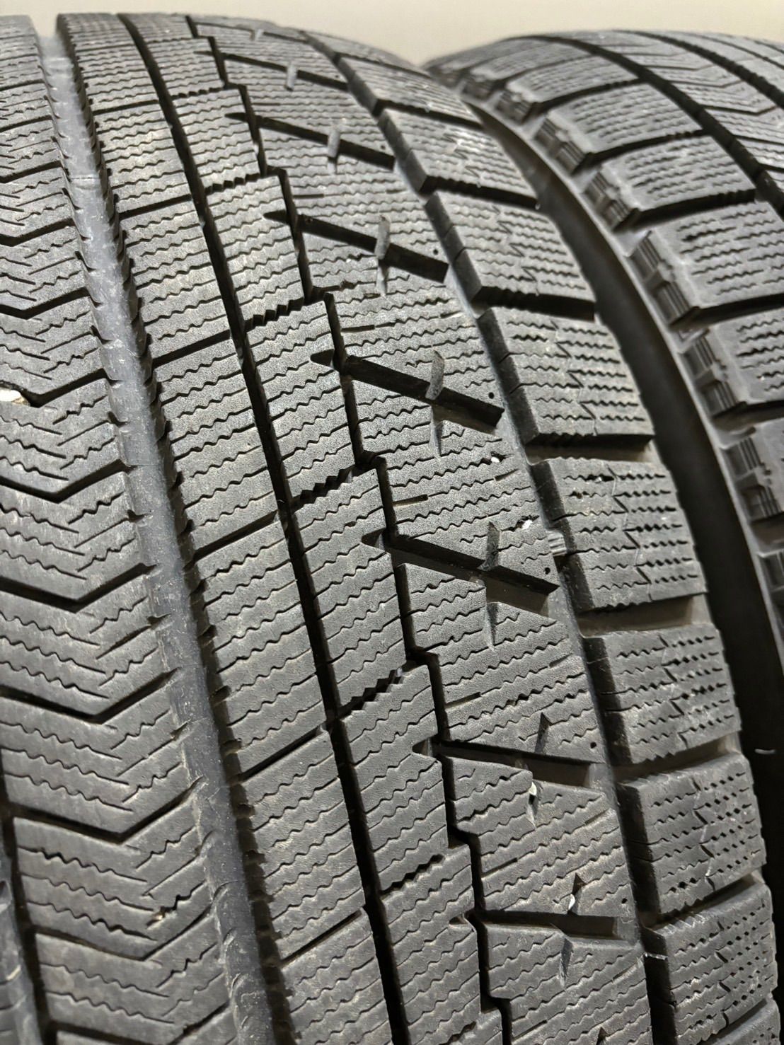 235/40/19 ブリヂストン VRX2 倉庫保管 楽天市場】235／40r19 ブリヂストンの通販