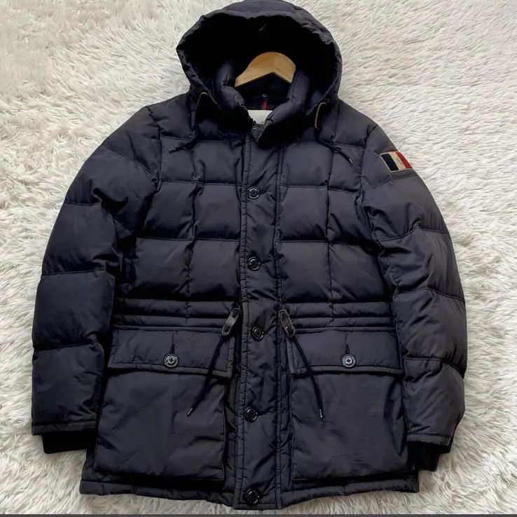 MONCLER フード付きダウンジャケット 国旗