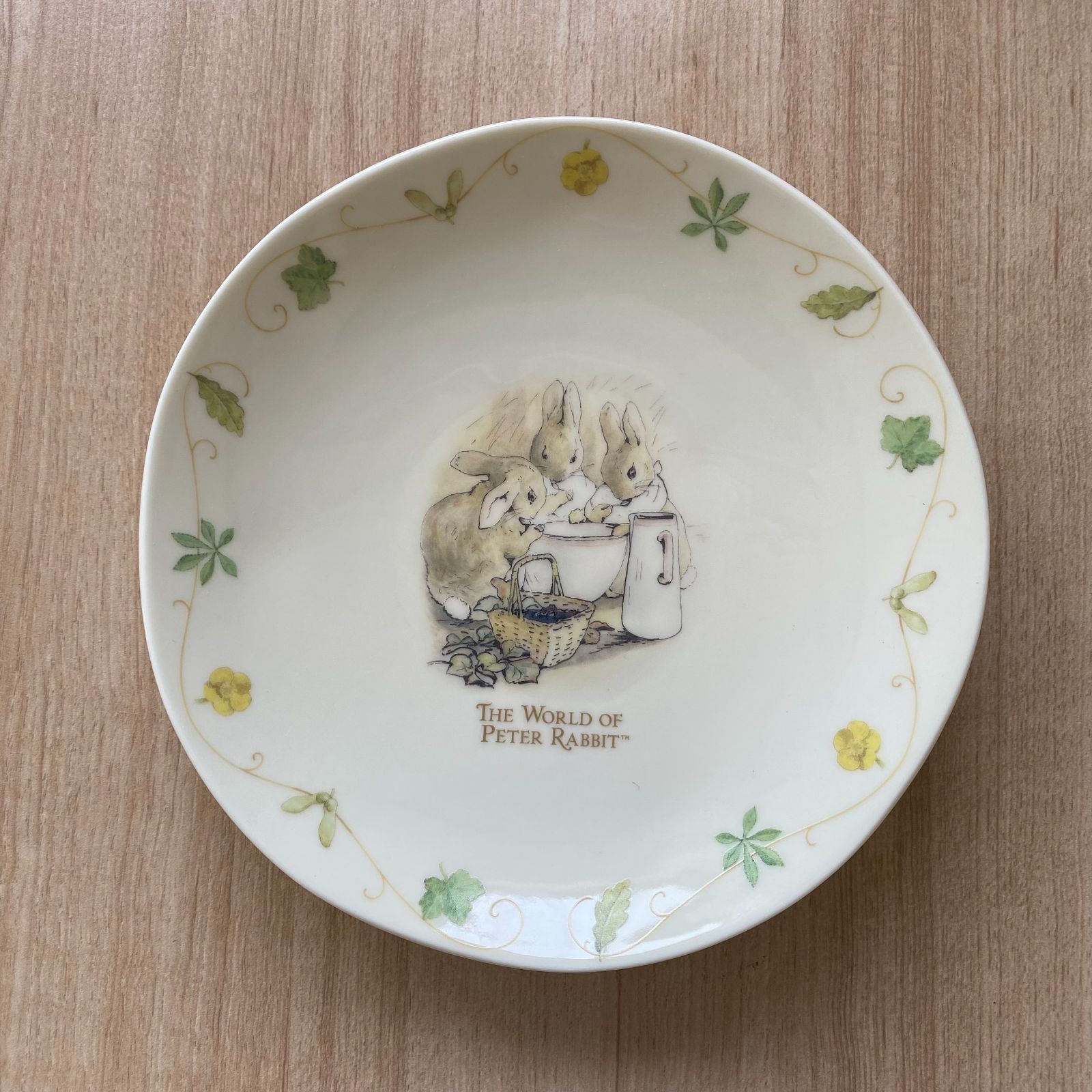 ピーターラビット パーティー皿5枚セット - メルカリ