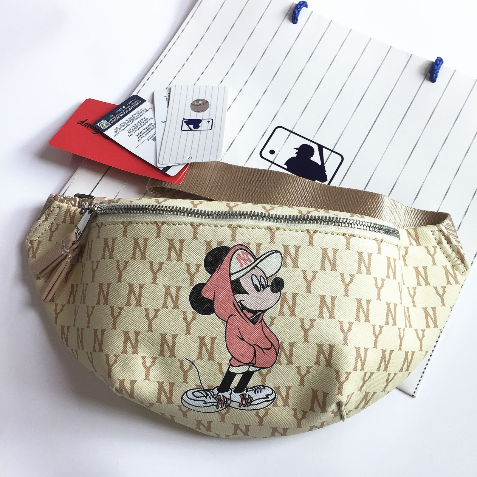 新品 MLB KOREA ウエストポーチ ボディーバック MLB×DISNEY コラボ  