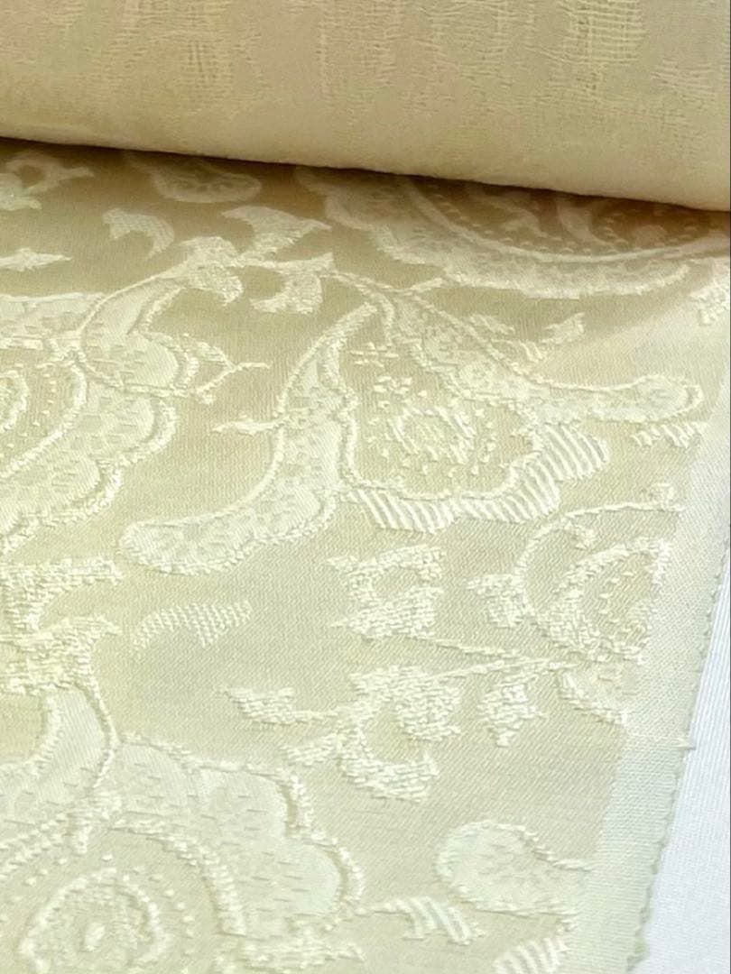 無地小紋 紋意匠 寿光織 峯仙 ペイズリー ぼかし 正絹 反物 無地小紋 紋意匠 寿光織 峯仙 ペイズリー ぼかし 正絹 反物 - メルカリ