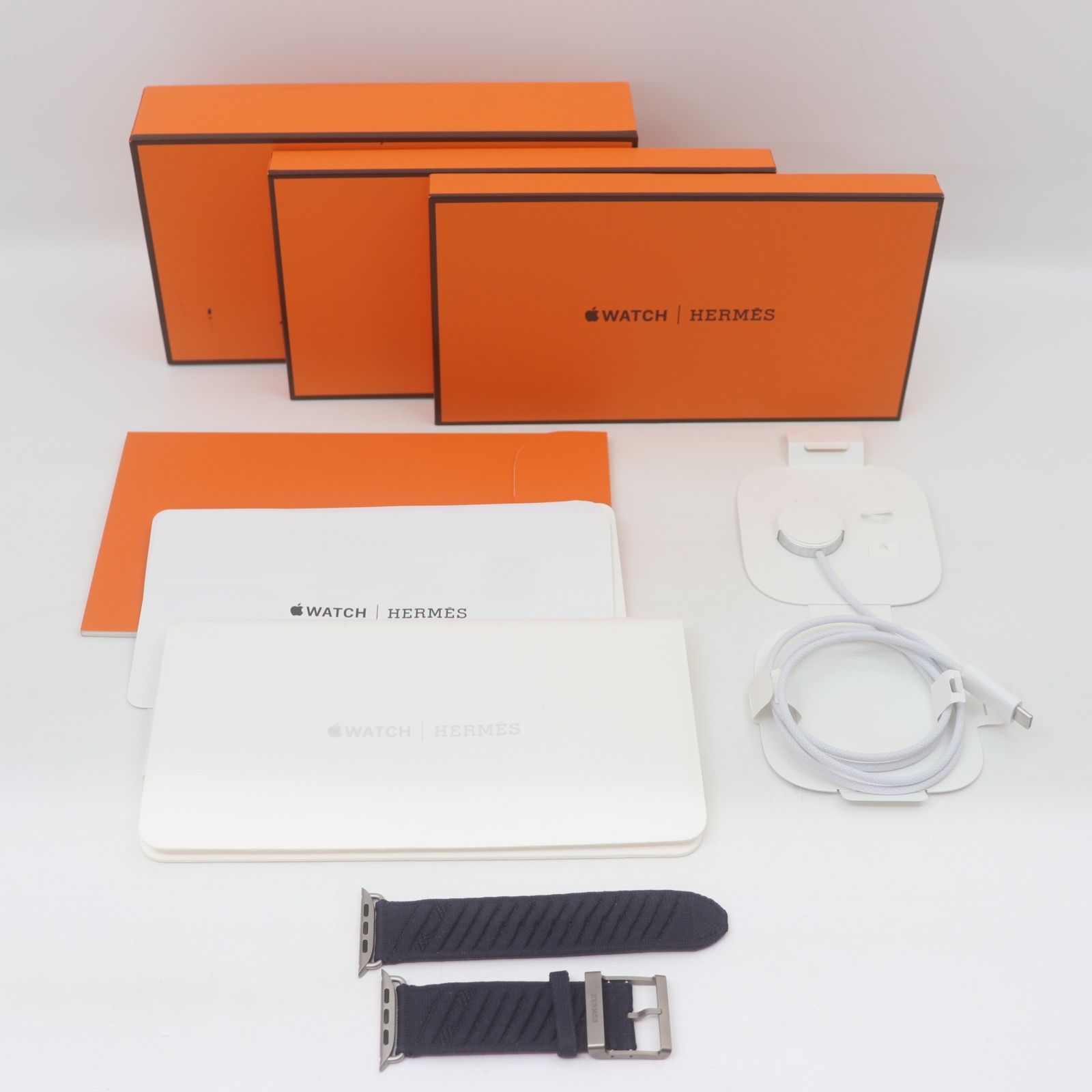 Apple Watch Ultra 2 HERMES 49mm 美品 - メルカリ