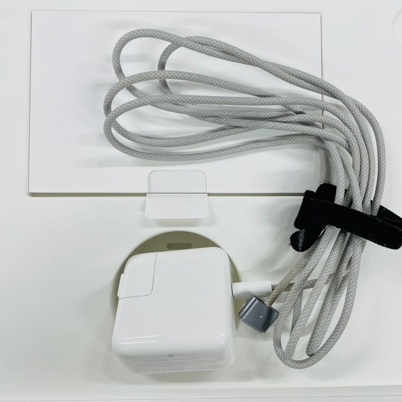 Apple MacBook Air 13 M2 8GB 256GB スペースグレイ MLXW3J A VETTDRUCK_DE