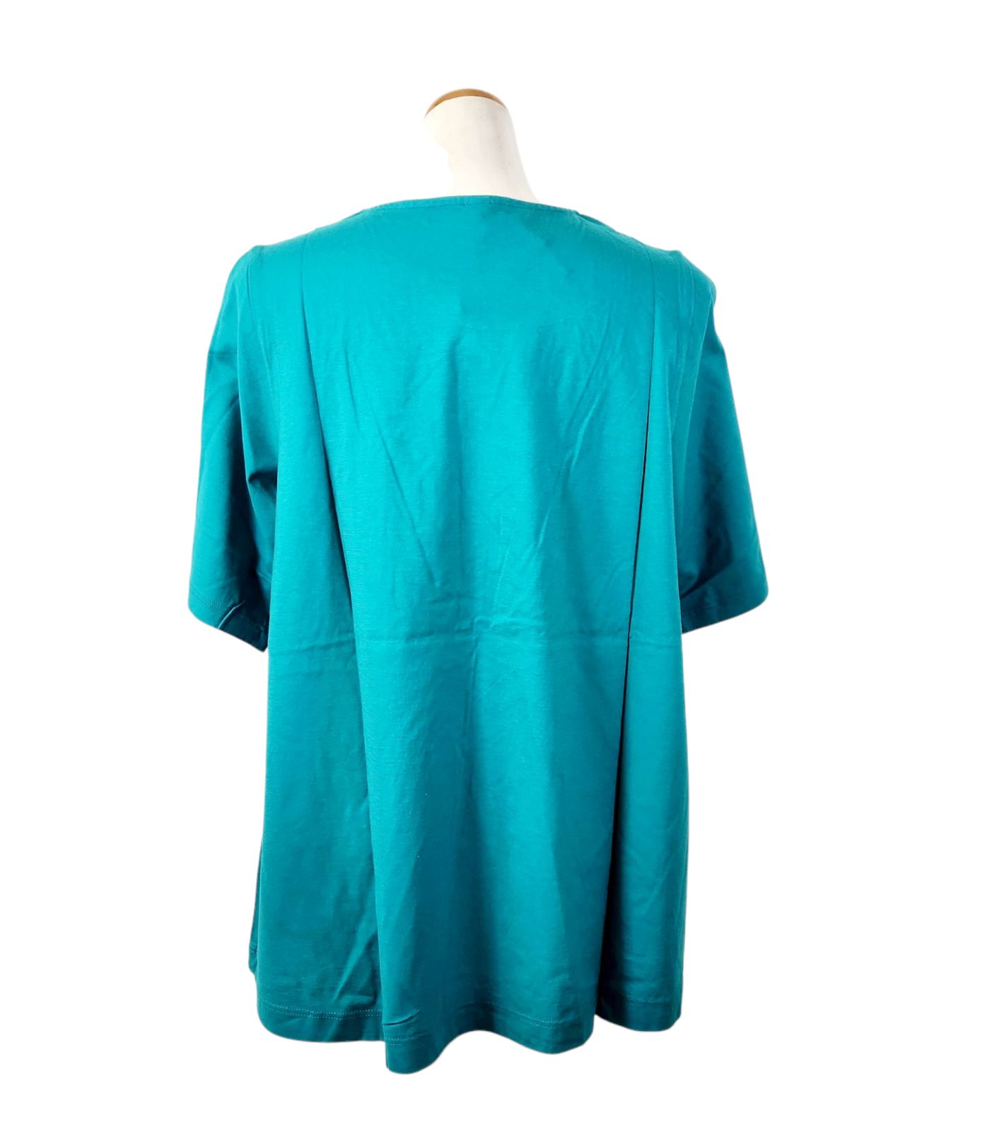 鴨居羊子 TUNIC