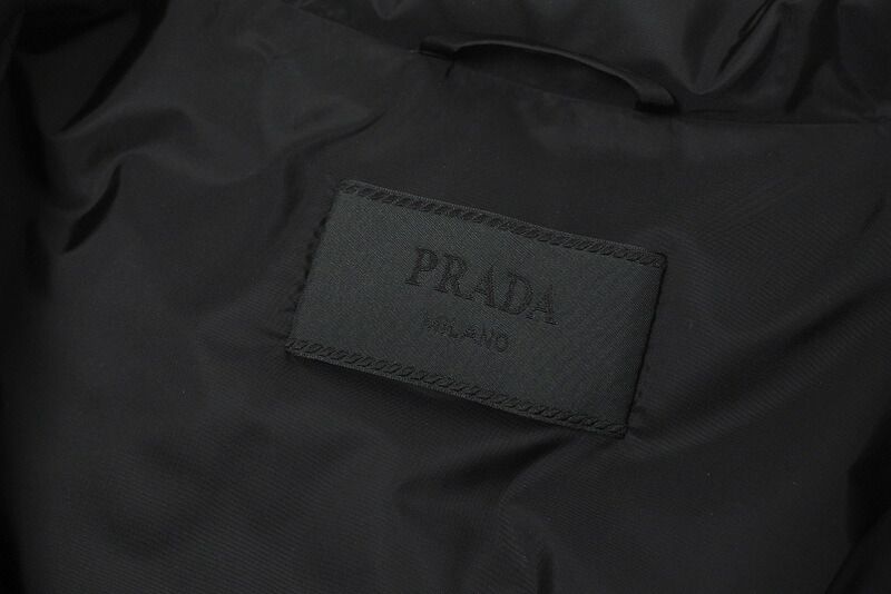 ■2021AW■PRADA プラダ ダウンジャケット メンズ サイズ52 ブラック 三角ロゴプレート ブランド古着【中古】20240131