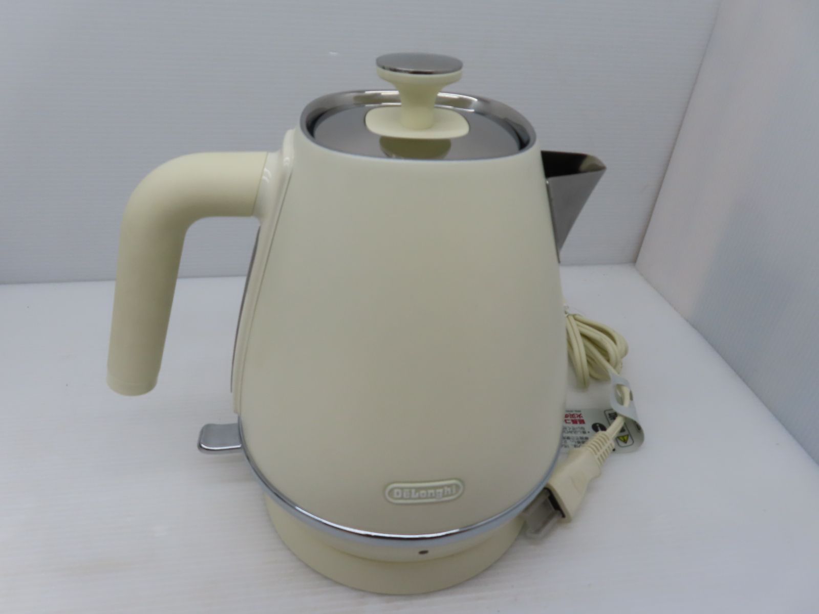 【未使用・展示品】De'Longhi　電気ケトル　 ディスティンタ・ペルラ 　(B4-180)